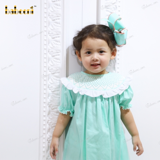Little girl dress with geometric hand-smocked patterns - BB2563