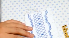 How to embroider geometric patterns on smocked fabric