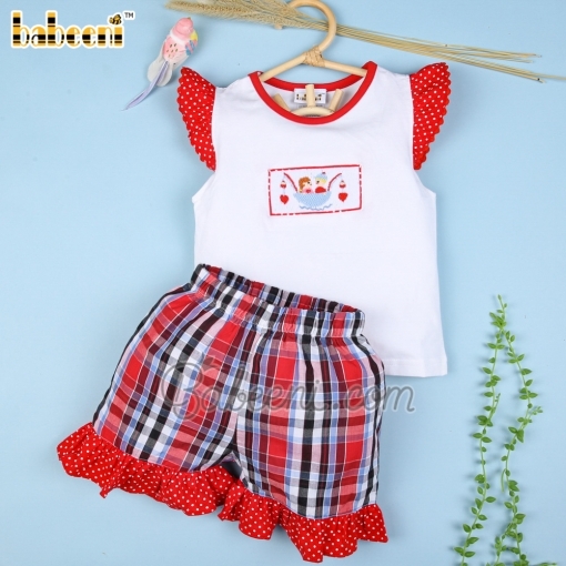 Hand smocked girl set for Valentine - BB1084B