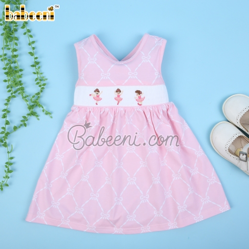 Dancing girls hand smocked pink baby dress – BB3058