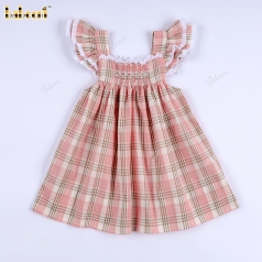 pink-checkered-baby-dress-with-smocked-pattern---bb3571